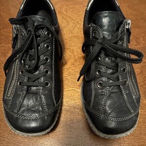 Remonte Black Leather Sneakers